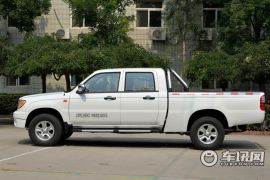 中兴汽车-小老虎-2.4T精英版大双排