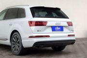 奥迪-奥迪Q7-45 TFSI 运动型  ￥0.0