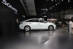 北京现代-索纳塔九混动