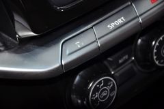 江铃汽车-全新驭胜