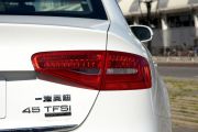 一汽奥迪-奥迪A4L-2016款 45 TFSI quattro个性运动型