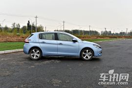 东风标致-标致308S-1.6T 自动劲驰版  ￥15.77