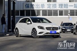 奔驰-奔驰A级-A 200  ￥27.9