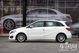 奔驰-奔驰B级-B 200 动感型  ￥26.2