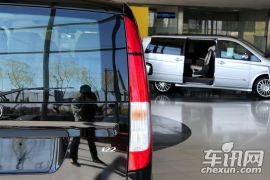 福建奔驰-威霆-3.0L 商务版  ￥38.9