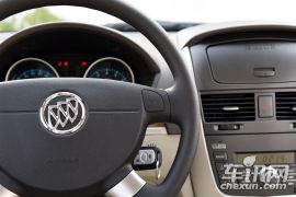 通用别克-凯越-1.5L 自动经典型  ￥9.19