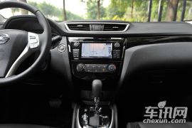 东风日产-逍客- 2.0L CVT旗舰版  ￥18.98