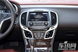 通用别克-君越-2.0T SIDI 精英技术型  ￥26.99