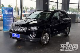 Jeep-指南者-2.0L 两驱豪华版  ￥24.49