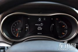 Jeep-大切诺基-3.6L 旗舰尊耀版  ￥75.99