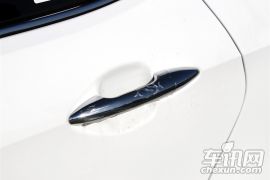 东风悦达起亚-起亚K2-三厢 1.6L AT Premium