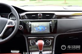 众泰汽车-众泰T600-2.0T 自动尊贵型  ￥12.58