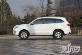 福田汽车-萨瓦纳-2.0T 四驱汽油尊享版7座