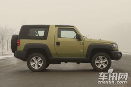 北京汽车-北京40-2.4L 手动远行版