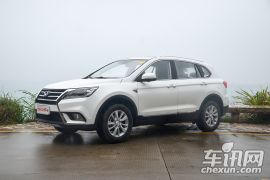 北汽银翔-幻速s6-1.5T 手动智能型  ￥10.58