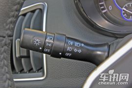 江铃汽车-驭胜S350 