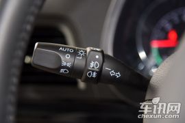 比亚迪-比亚迪e5-300 豪华型