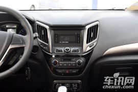 长安汽车-长安CS15-1.5L 手动时尚版