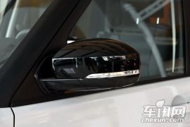 路虎-第四代发现-3.0 SC 征峰限量版