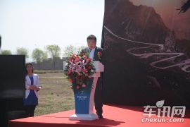 福田汽车-萨瓦纳-穿越版