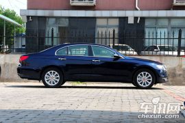 一汽红旗-红旗H7-2.0T 豪华型