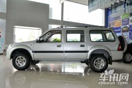 江铃汽车-宝威-2.8T 两驱5座LX  ￥9.58