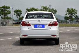 北京现代-悦动-1.6L 手动家悦版