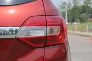 江铃汽车-撼路者-2.0T 汽油四驱旗舰版