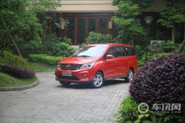 北汽银翔-幻速H3F-1.5L 尊贵型 7座