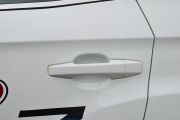 一汽吉林-森雅R7-1.6L 尊贵型