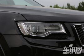 Jeep-大切诺基-3.6L 豪华导航版