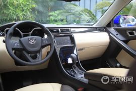 江铃汽车-驭胜S330-1.5T 自动两驱旗舰版