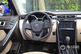 江铃汽车-驭胜S330-1.5T 自动两驱旗舰版