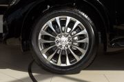 英菲尼迪-英菲尼迪QX80-5.6L 4WD