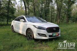 一汽奔腾-奔腾B50-1.4T 自动运动豪华型