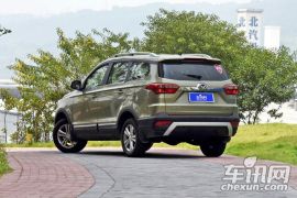 北汽银翔-幻速S3L-1.5L 手动尊贵型