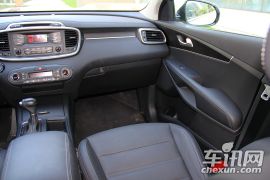 起亚-全新索兰托L-2.4L 汽油4WD定制版 7座 国V