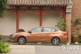 通用雪佛兰-科沃兹-1.5L 自动欣悦版