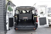 江铃汽车-全顺-2.0T柴油Kombi短轴低顶