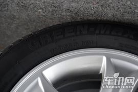 天津一汽-夏利N7-1.3L 自动豪华型