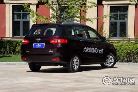 海马汽车-福美来MPV-1.5T 手动适·悦型 7座