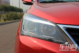 长安汽车-悦翔V7-1.0T 手动劲驰新锐型