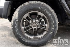 Jeep-牧马人-3.0L 75周年致敬版