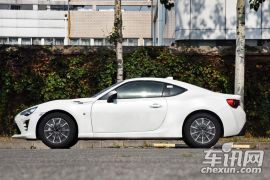 丰田-丰田86-2.0L 手动豪华型
