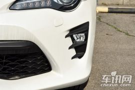 丰田-丰田86-2.0L 手动豪华型