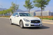 英菲尼迪-英菲尼迪Q70L-Q70L 2.5L 豪华版