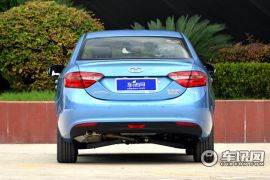 奇瑞汽车-艾瑞泽7e-1.6L e致尚版