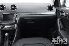 一汽-大众-捷达-1.5L 自动基本型