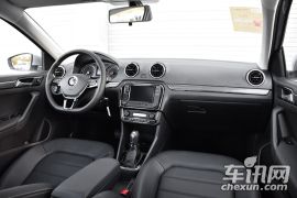 一汽-大众-捷达-1.5L 自动基本型