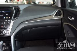 现代-格越-3.0L 7座四驱旗舰版